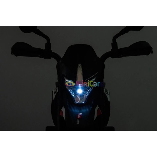 Moto électrique Aprilia Dorsoduro 12V - Luxe & sécurité pour petits pilotes