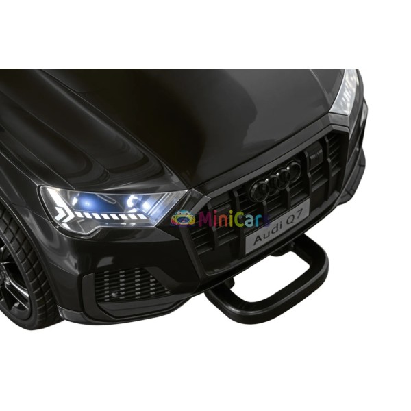 Audi Q7 Bambini 2x35W Telecomando 12V | Minicars.it