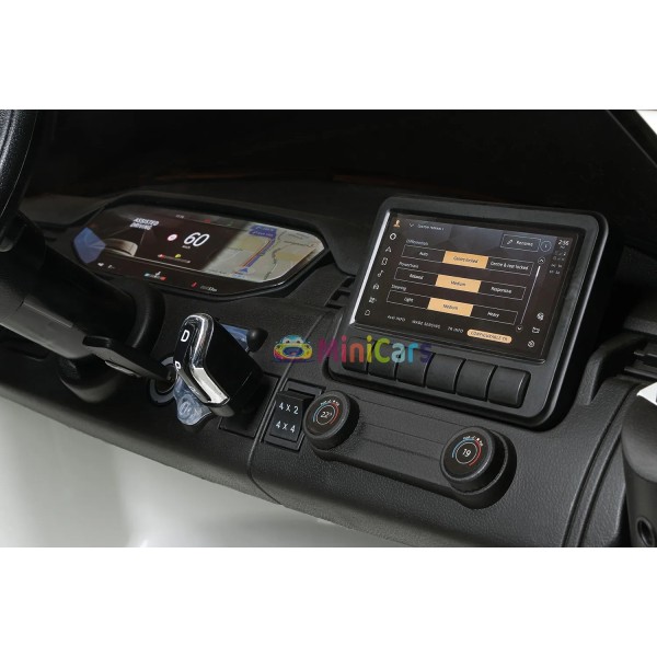 Range Rover Kinder Elektroauto 2-Sitzer 4x4 4x35W | Minicars.fr