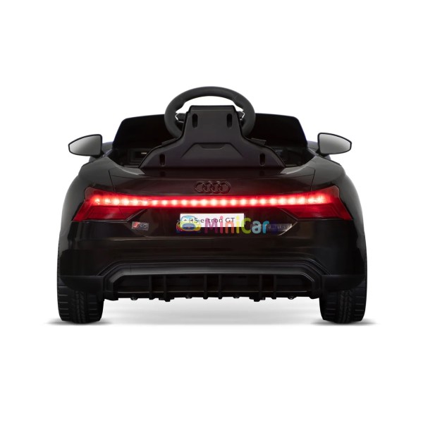 Audi RS e-tron GT kinderauto 2x25W 12V met soft start | Minicars.fr