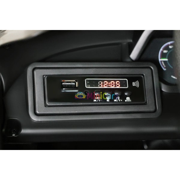 Audi RS e-tron GT Kinder Elektroauto 2x25W 12V Soft-Start | Minicars.fr