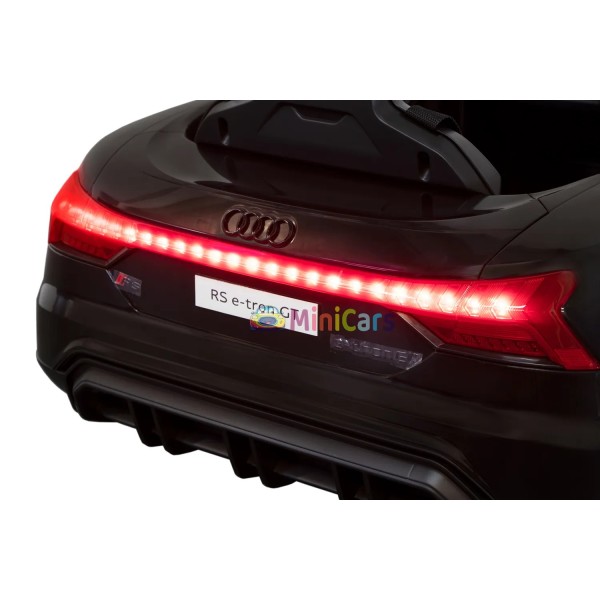 Audi RS e-tron GT Niño 2x25W 12V Soft Start y Mando | Minicars.fr